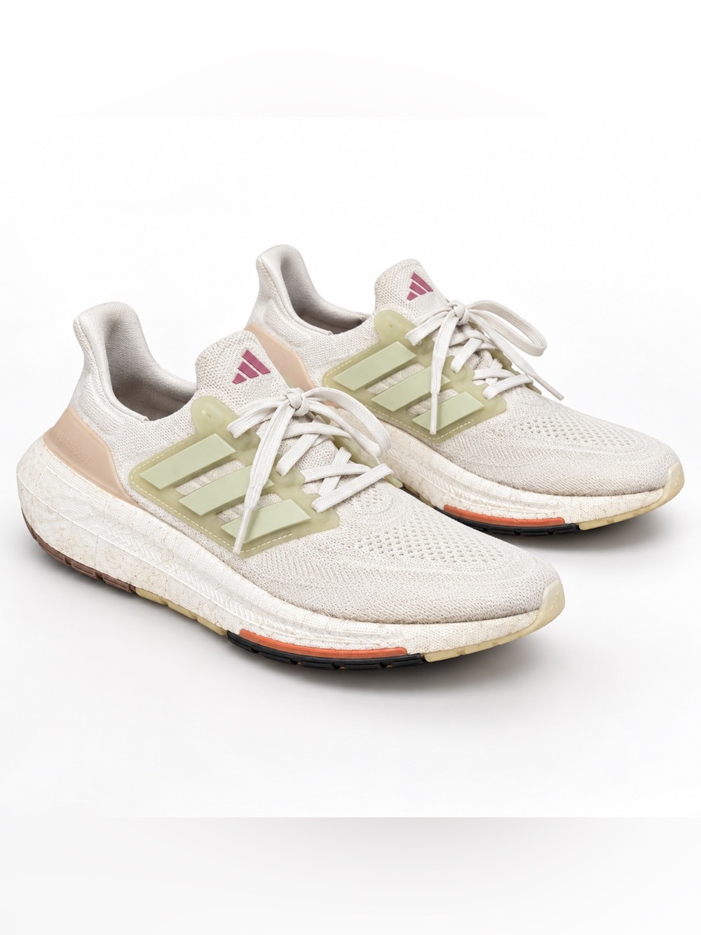 adidas Ultraboost Light Women’s Size 8 White Running Shoes